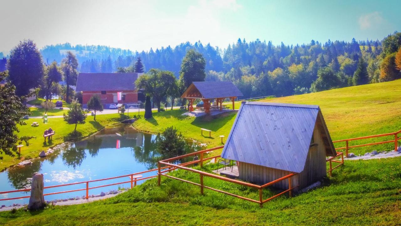 Hotel Glamping Vrhovc Zelezniki Zewnętrze zdjęcie